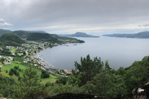 Bu i Hjelmeland